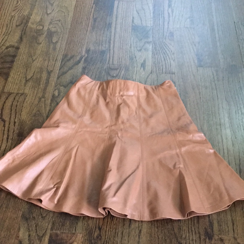 White house black market skirt never worn